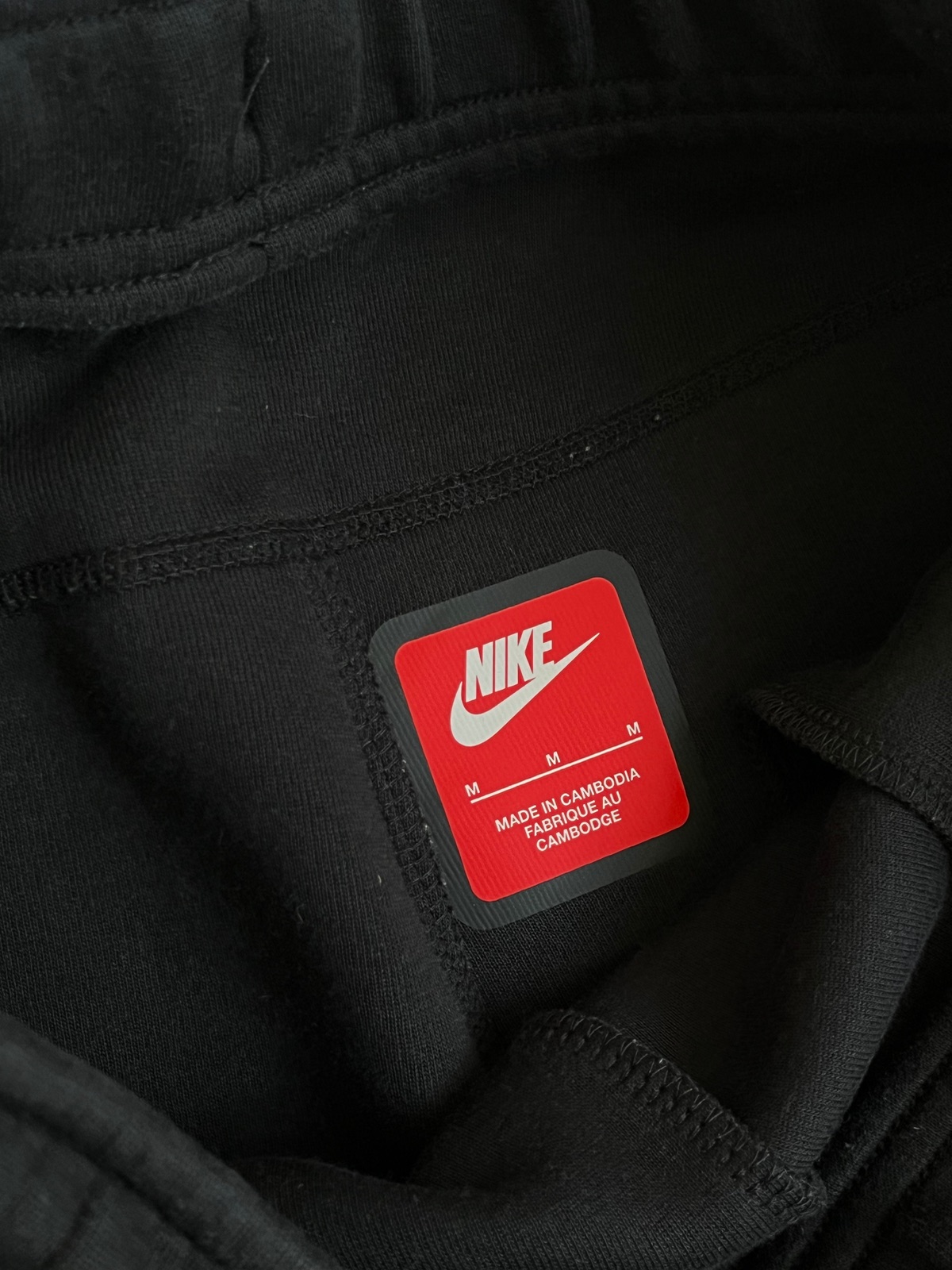 NIKE TECH FLEECE / BLACK, detalle 4